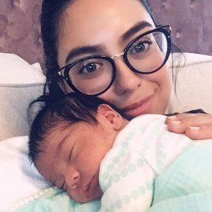 Meet your Posher, Alexandra